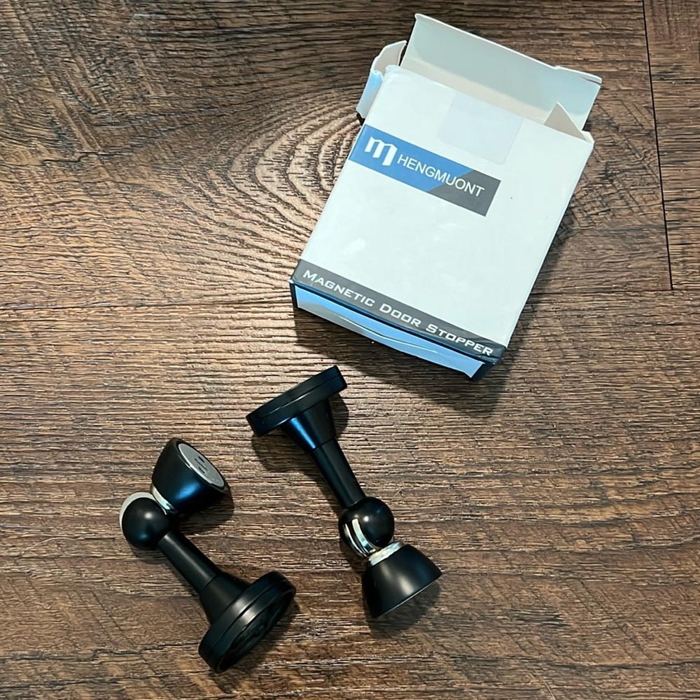 Black Magnetic Door Stopper (2)